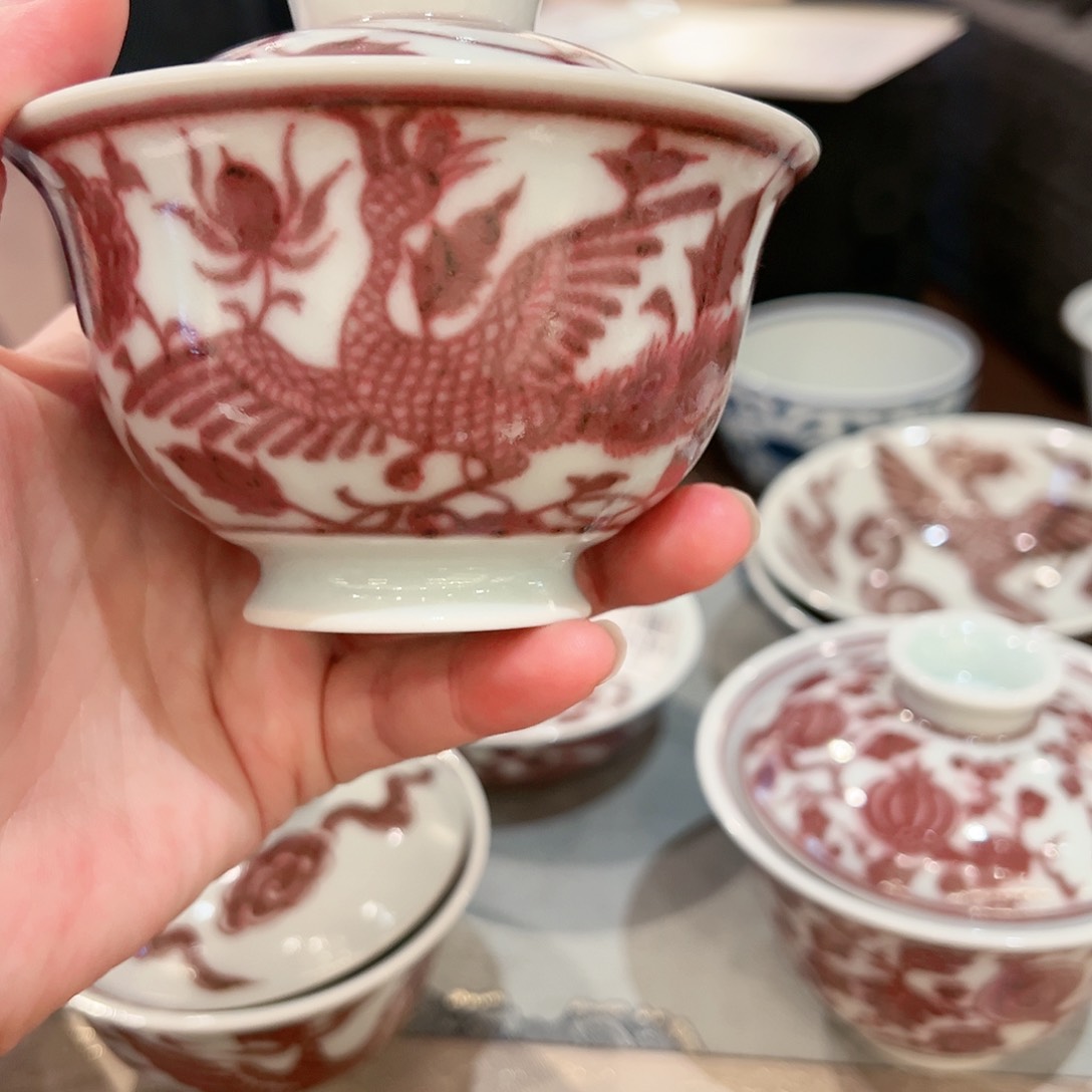 畅怀堂原矿釉里红盖碗