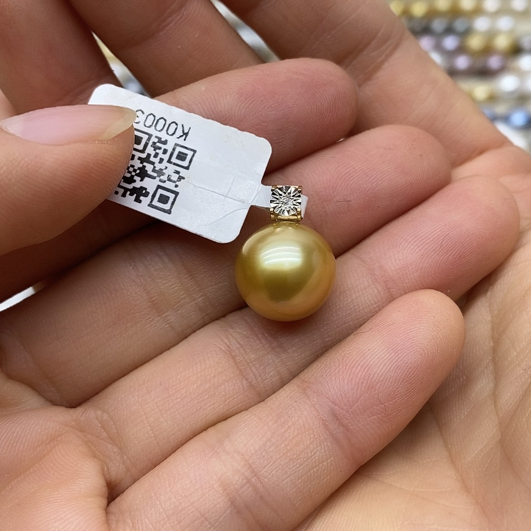 18K金镶嵌海水珍珠颈饰@@K0003