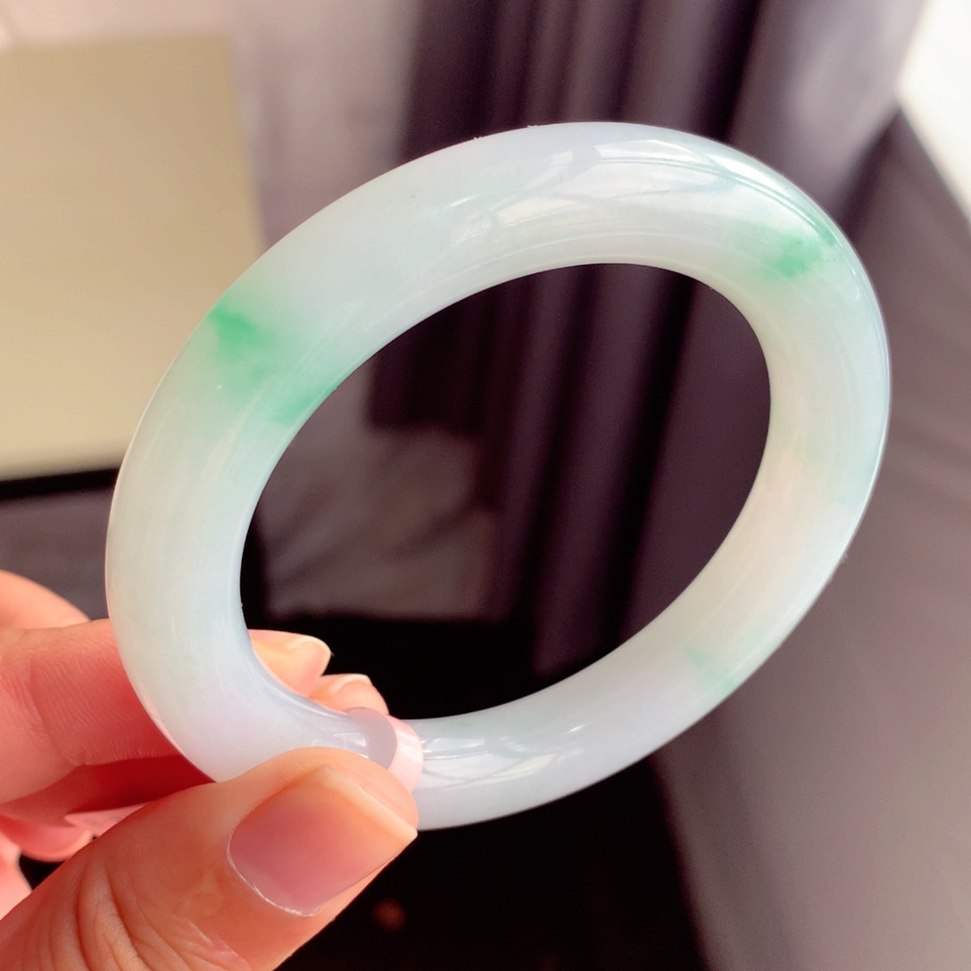 未镶嵌手镯翡翠缅甸翡翠
