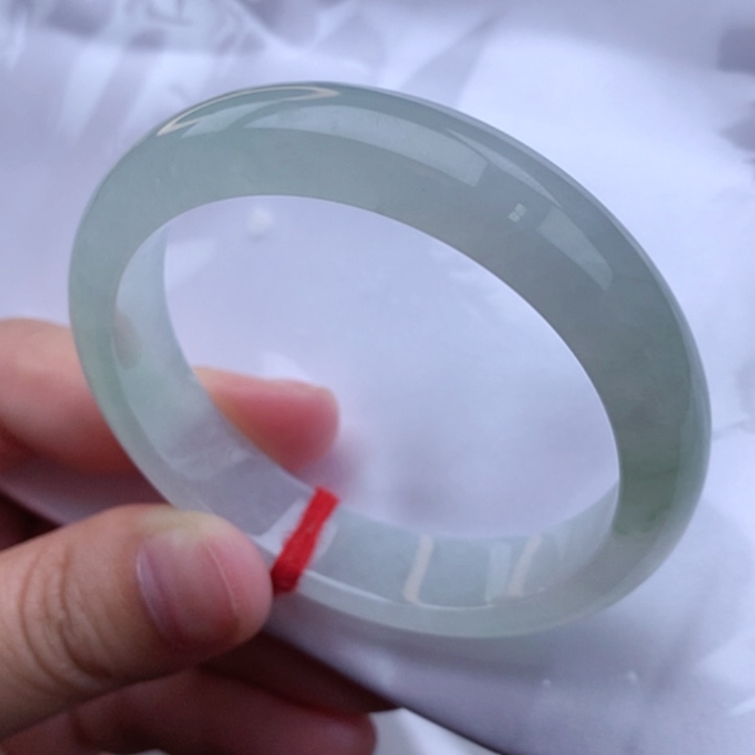 【闪购商品】翡翠未镶嵌手镯53.5冰透正圈手镯