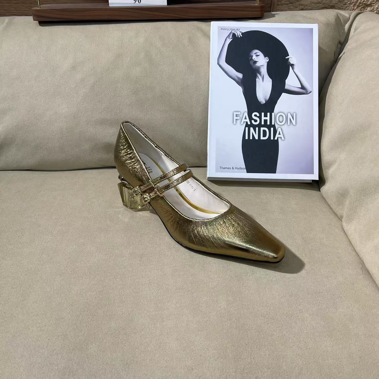 1073【爱己】2025年时尚春夏新款气质尖头休闲羊皮中跟单鞋A【4CM】