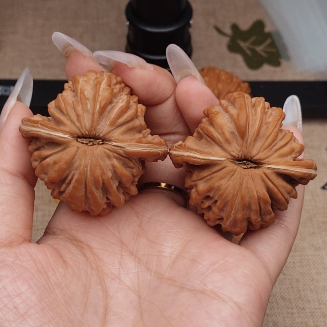 把件文玩核桃四座楼