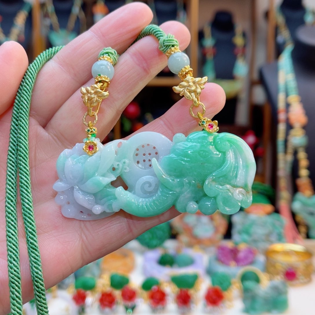 翡翠颈饰合金48小时鉴赏期