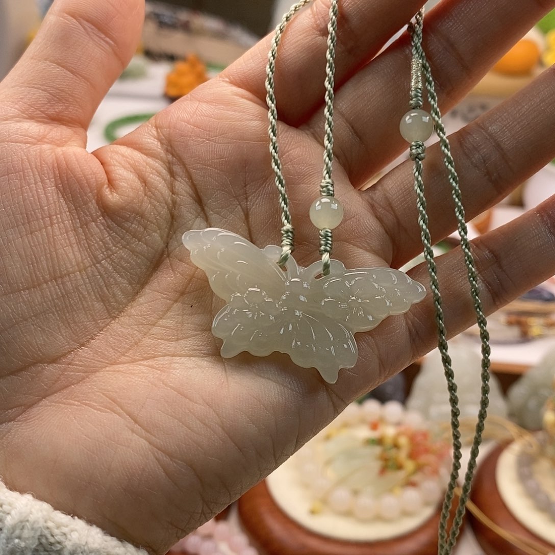 和田玉吊坠(不含链)未镶嵌