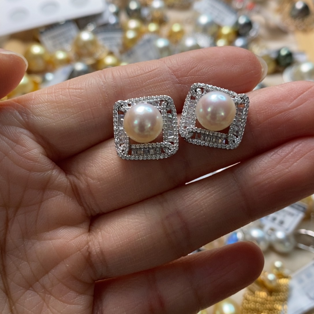 银S925镶嵌海水珍珠耳饰
