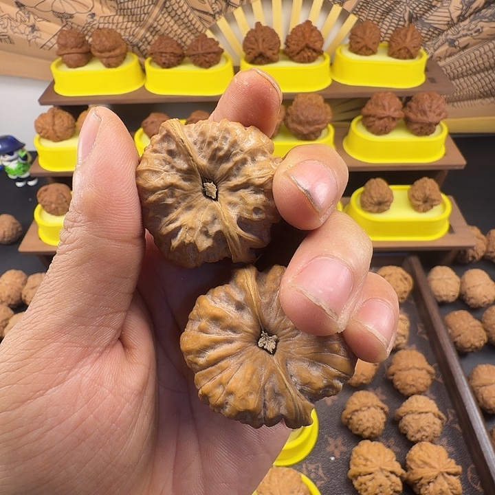 小***黛文玩核桃吊坠蛤蟆头41