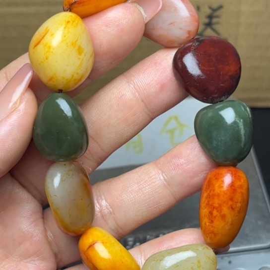 未镶嵌和田玉（糖玉）珠宝奇石