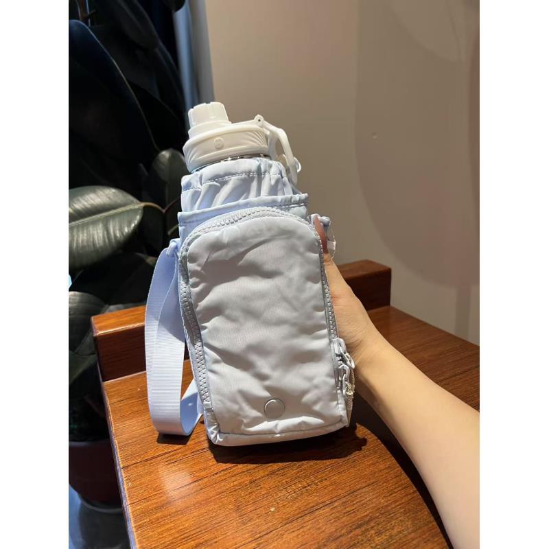 lulu运动水壶包单肩斜挎手机口袋便携小挎包Water Bottle防水包