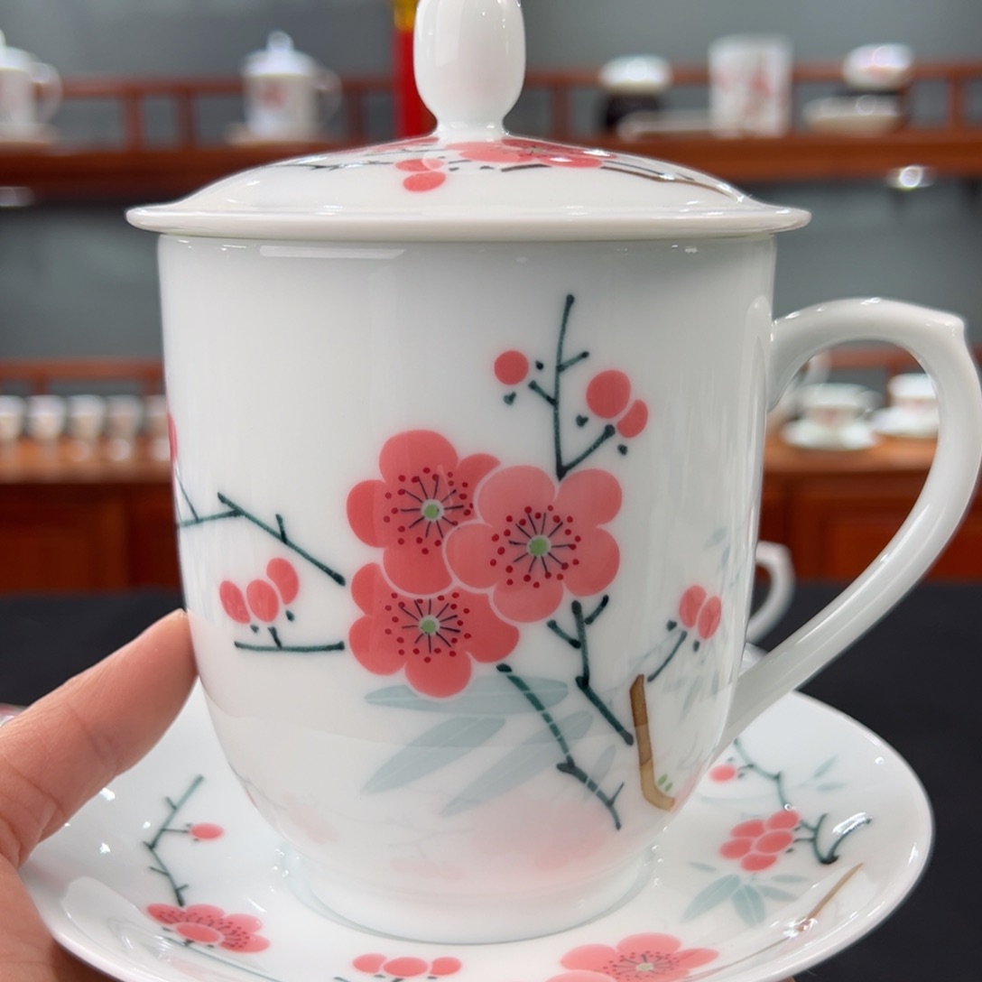 翠竹红梅1号胜利杯 微瑕