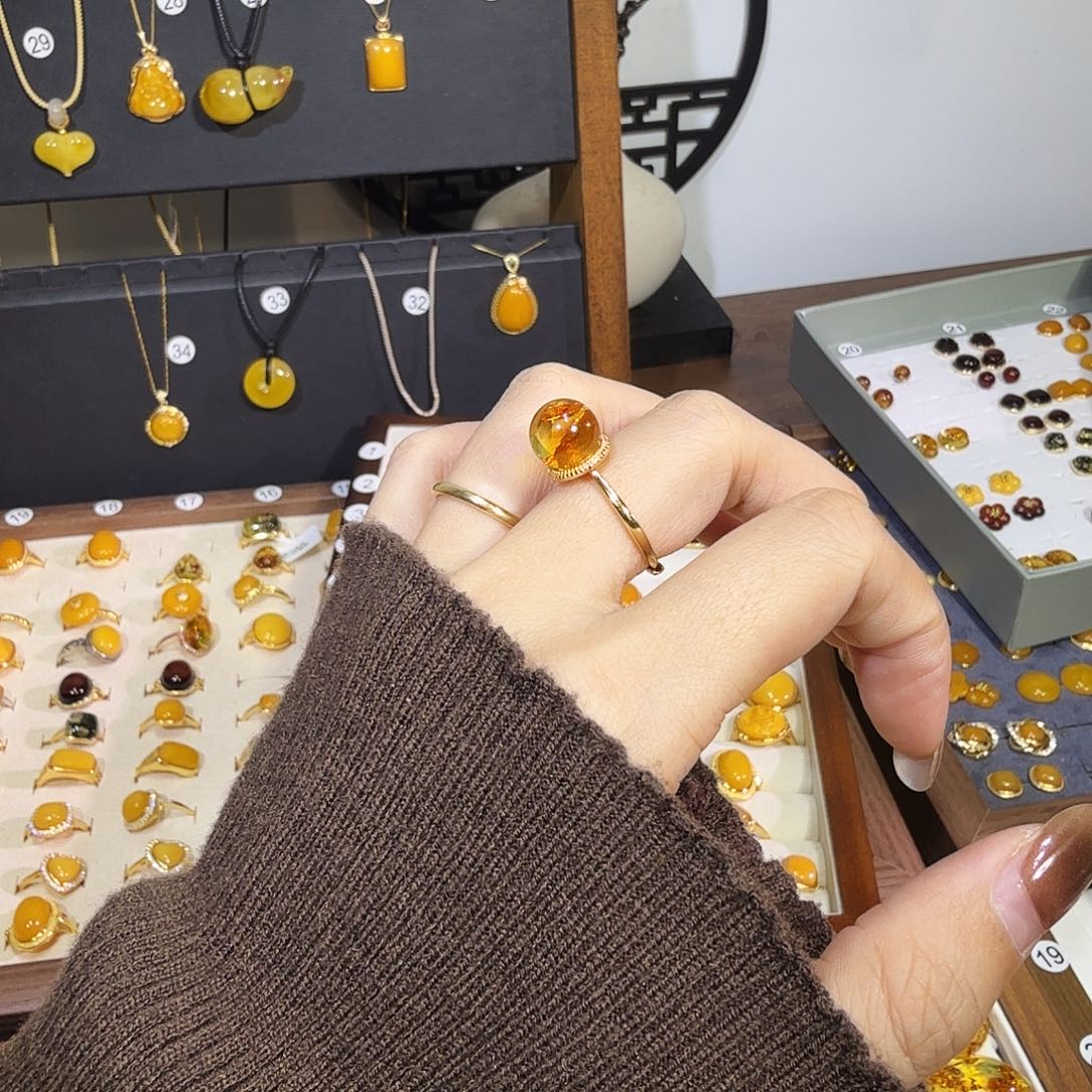 琥珀银S925镀金镶嵌戒指琥珀戒指