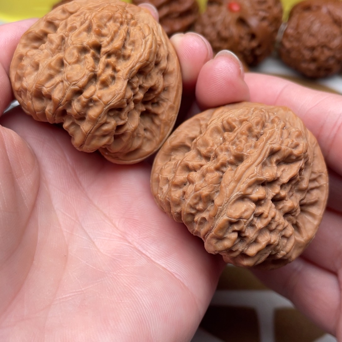 文玩核桃把件平谷凹底43