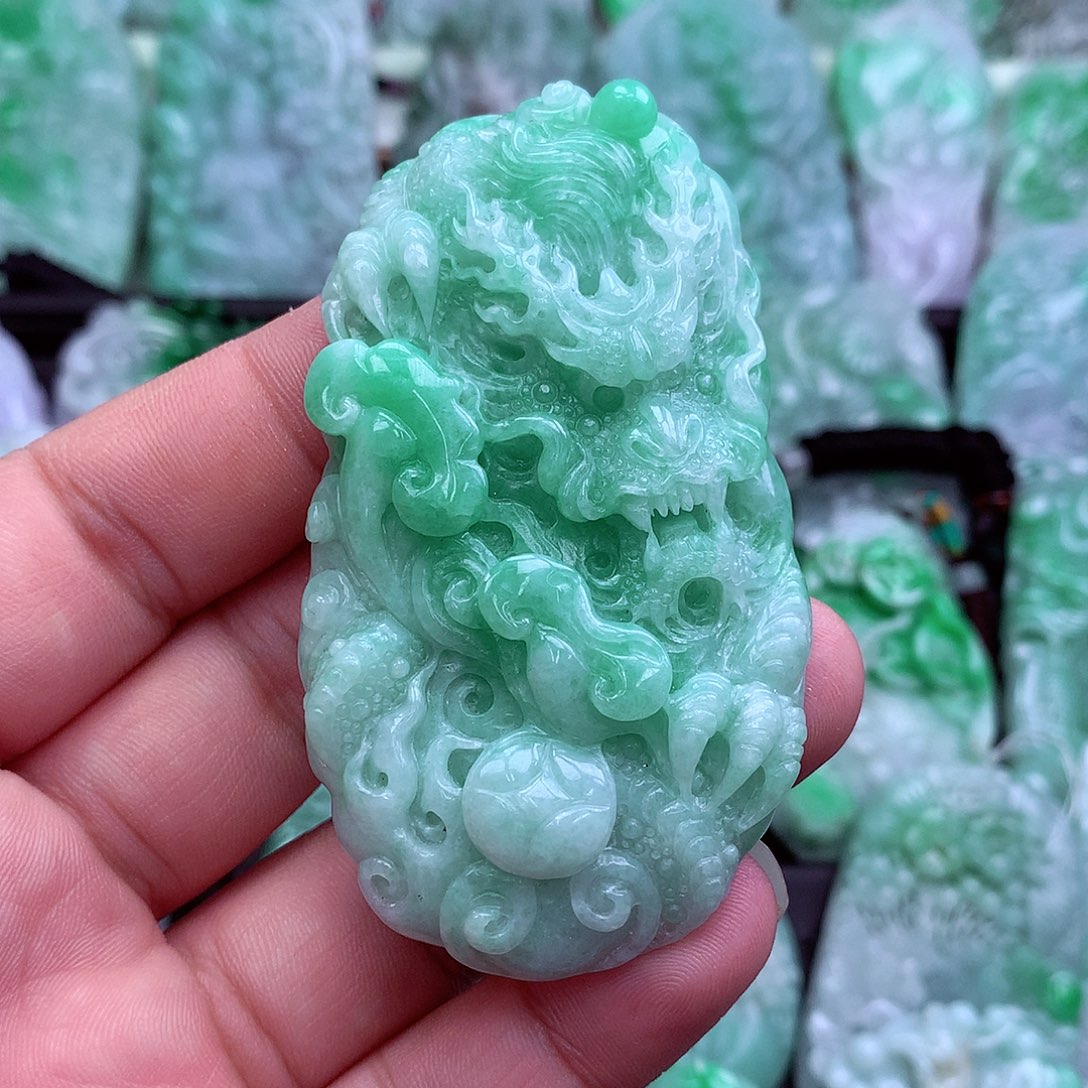 翡翠吊坠(不含链)未镶嵌顶***顶