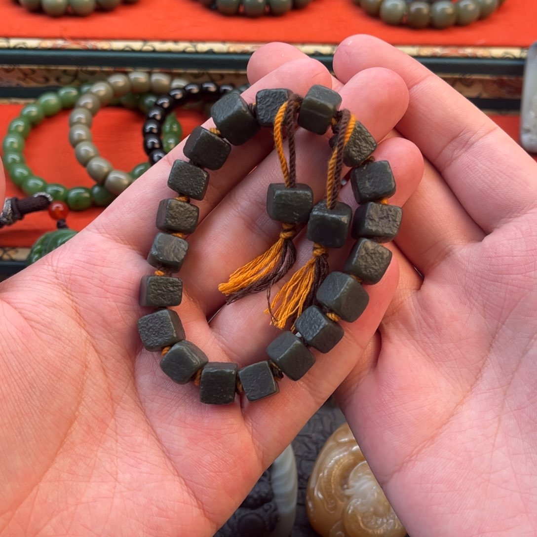 和田玉手链未镶嵌