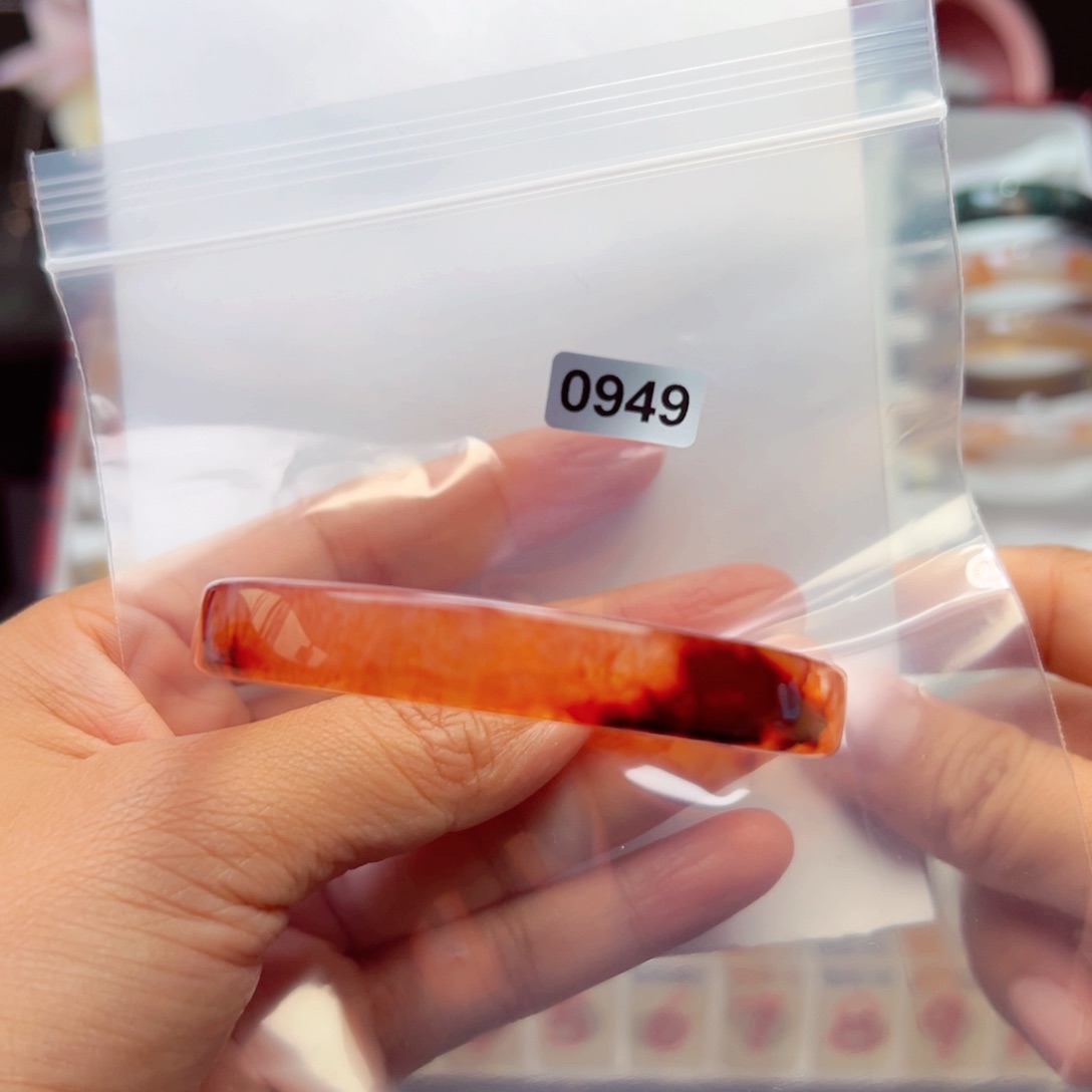 玛瑙/玉髓手镯未镶嵌呦*?