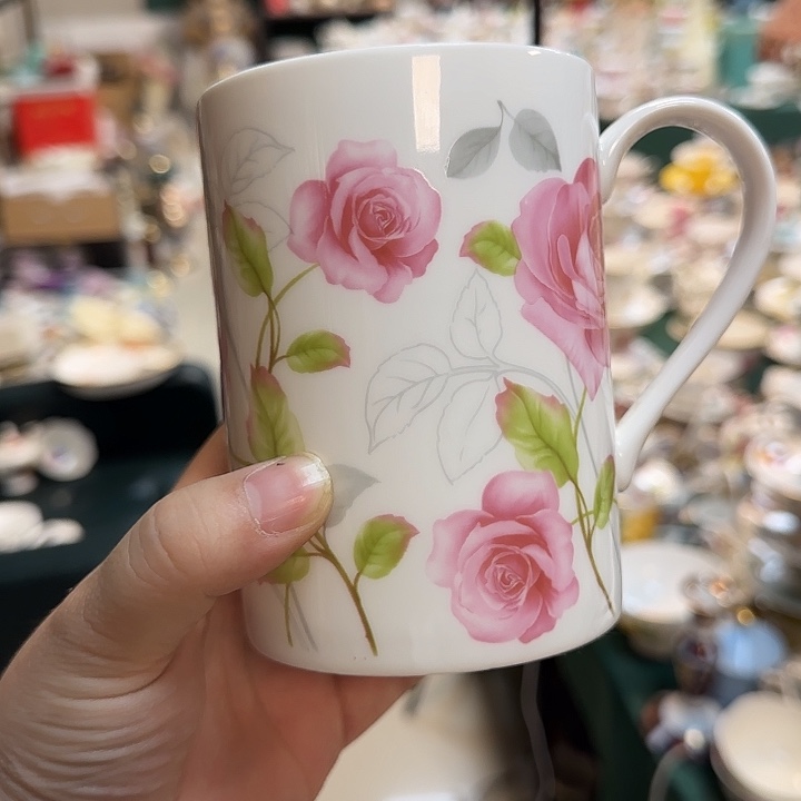 鹿与海陶瓷有限公司