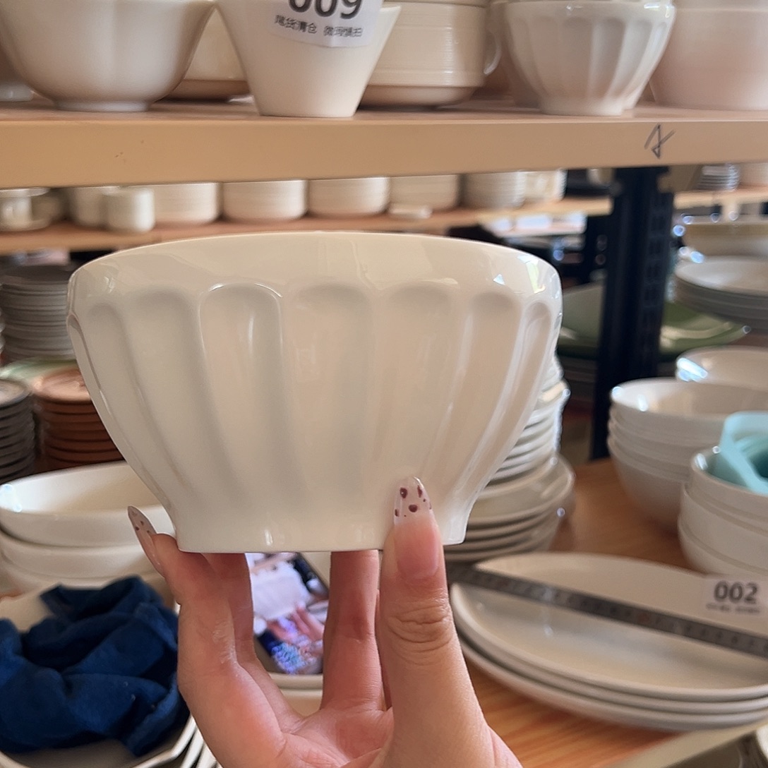 新骨瓷KT2暖白5.5寸一级品菊瓣燕麦牛奶早餐碗