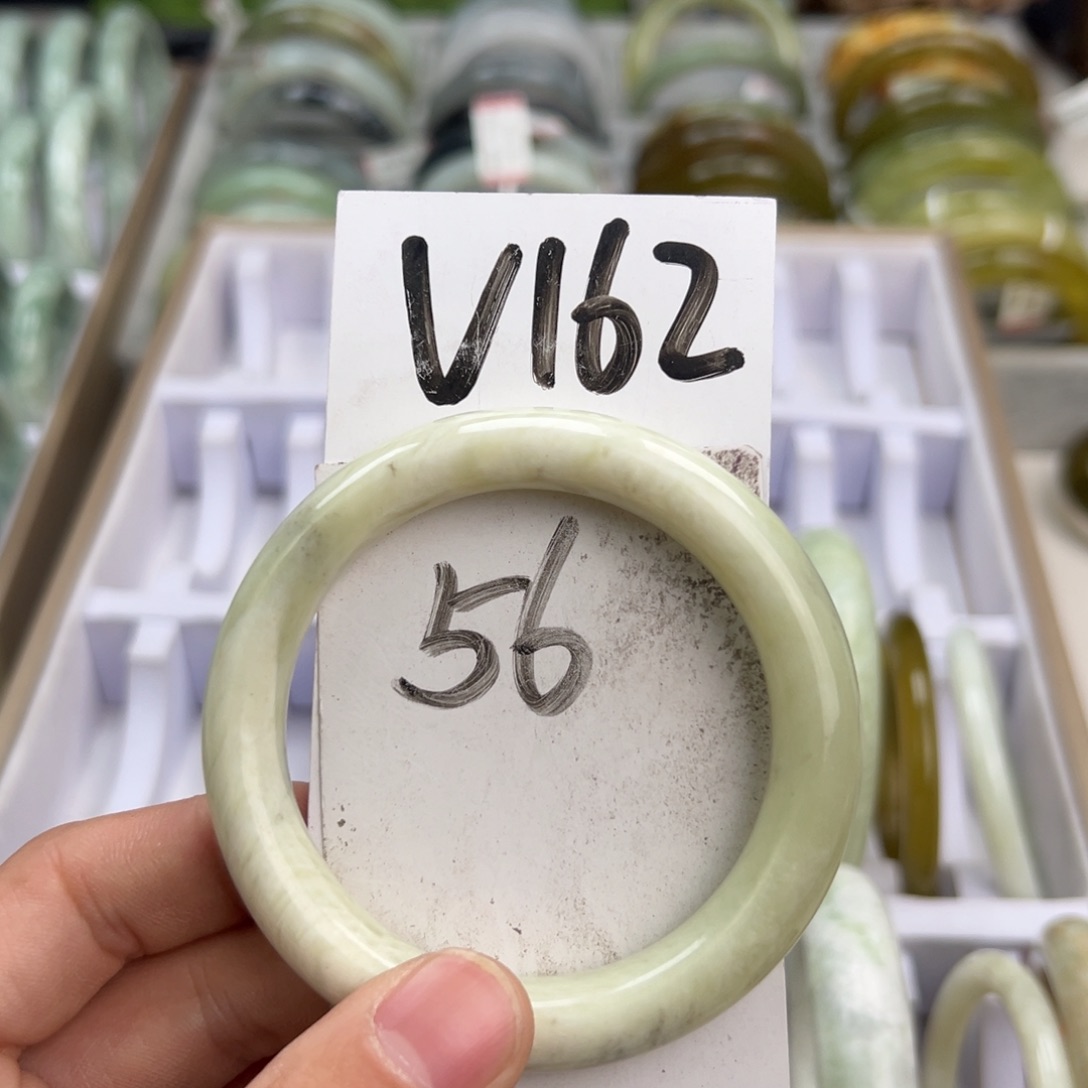 岫玉手镯未镶嵌天然岫玉微瑕