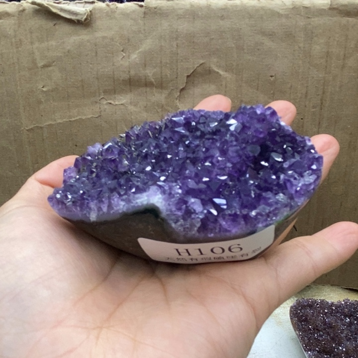 紫晶大型摆件（非配饰）未镶嵌