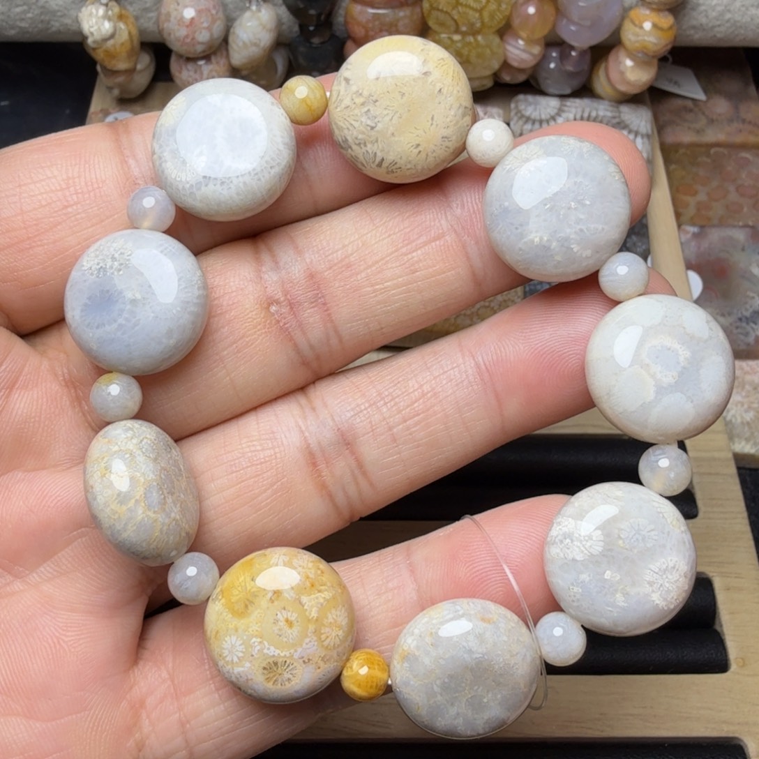 硅化玉未镶嵌纯天然色有机玉石保真色