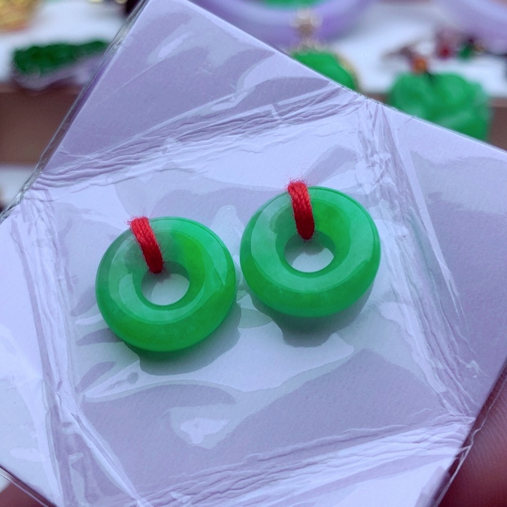 翡翠未镶嵌耳饰耳饰