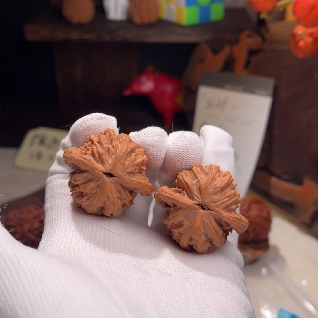 文玩核桃把件37虎头全品