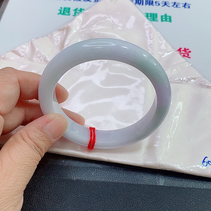 未镶嵌手镯翡翠手镯