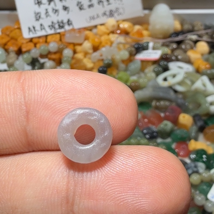 和田玉未镶嵌珠宝半成品