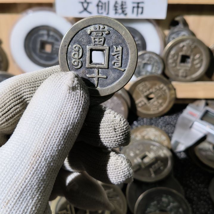 开***。翻砂铸造现代工艺品
