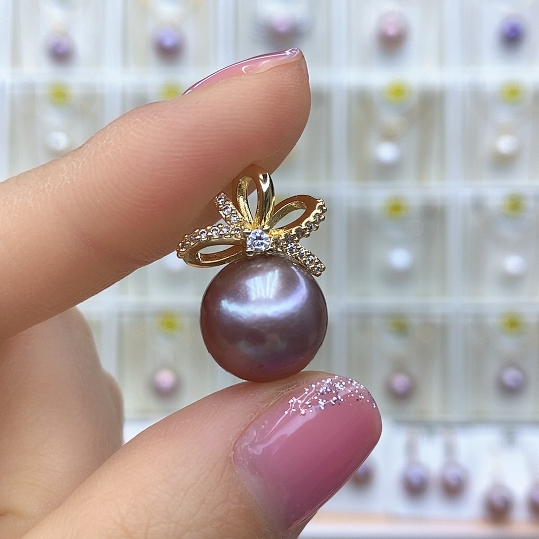 淡水珍珠吊坠(赠链)未镶嵌