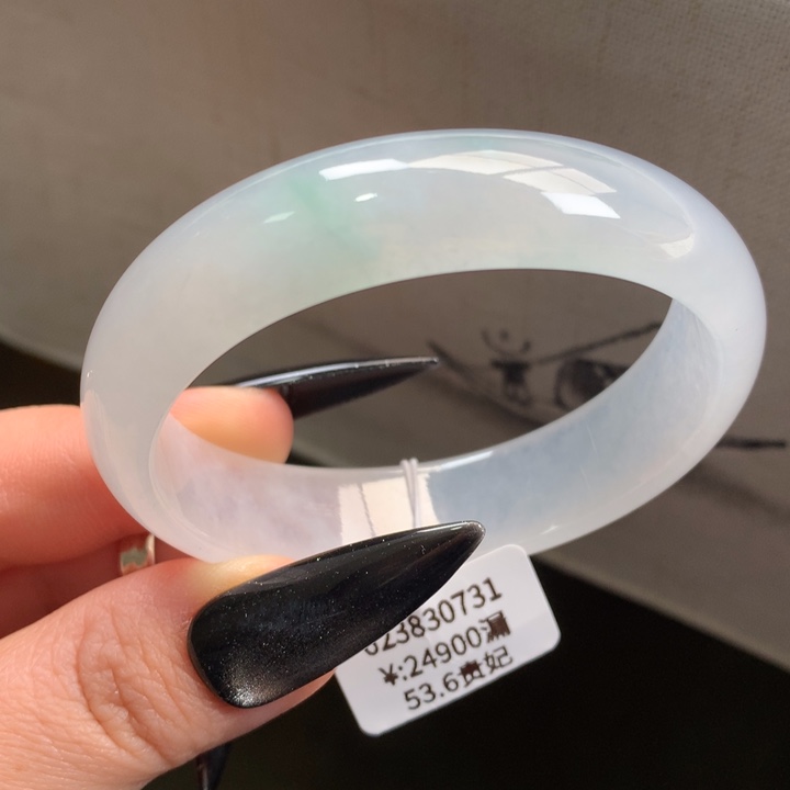 翡翠未镶嵌手镯冰飘花贵妃