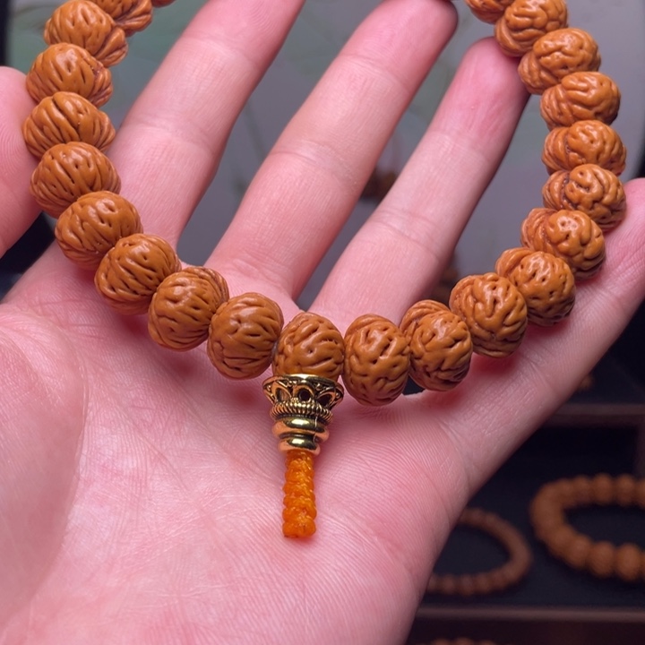 秦***月桃核手串15蟠桃手持补差价