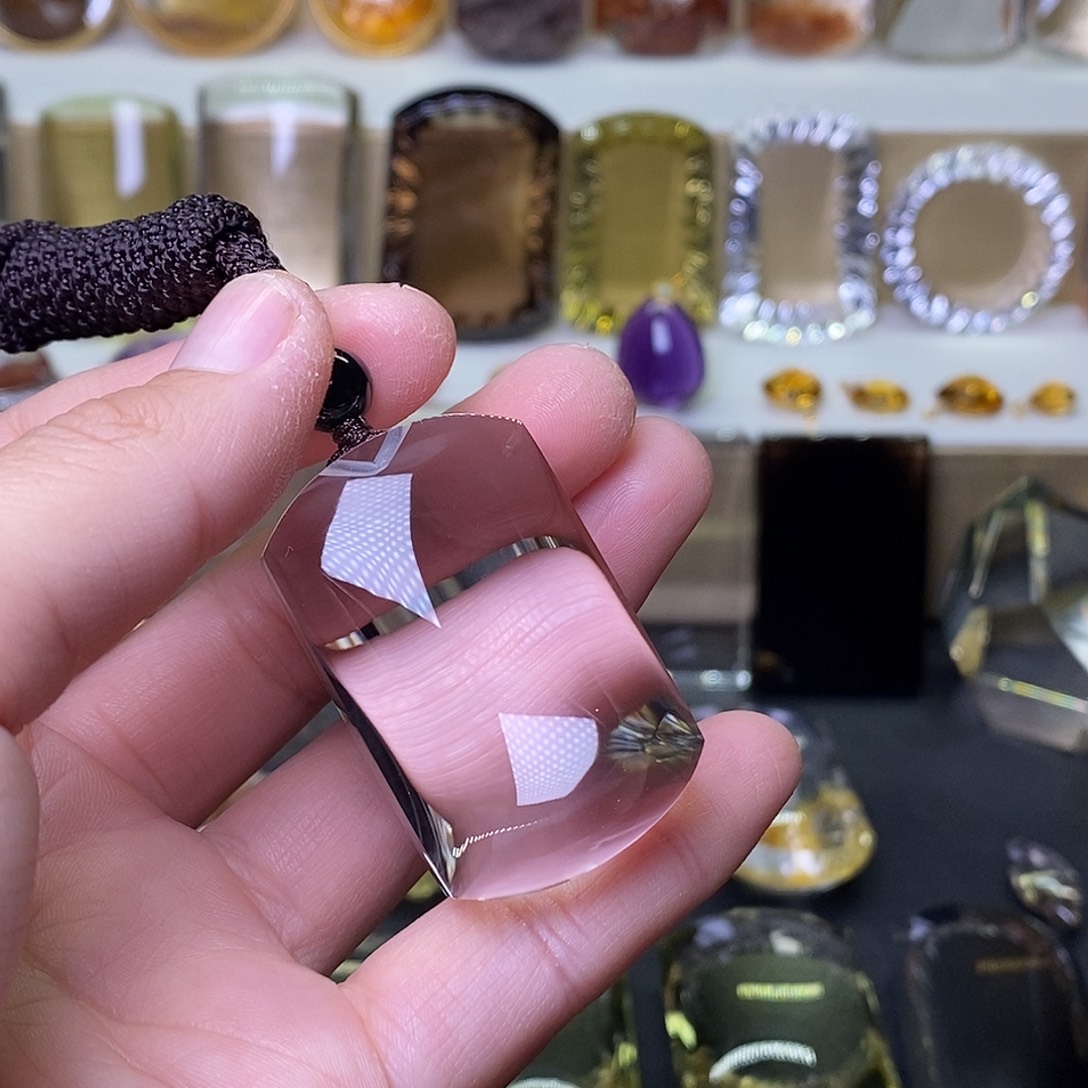 未镶嵌吊坠(赠链)水晶