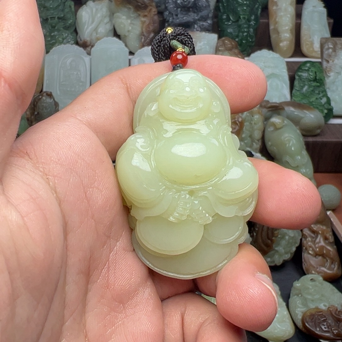 和田玉未镶嵌挂件