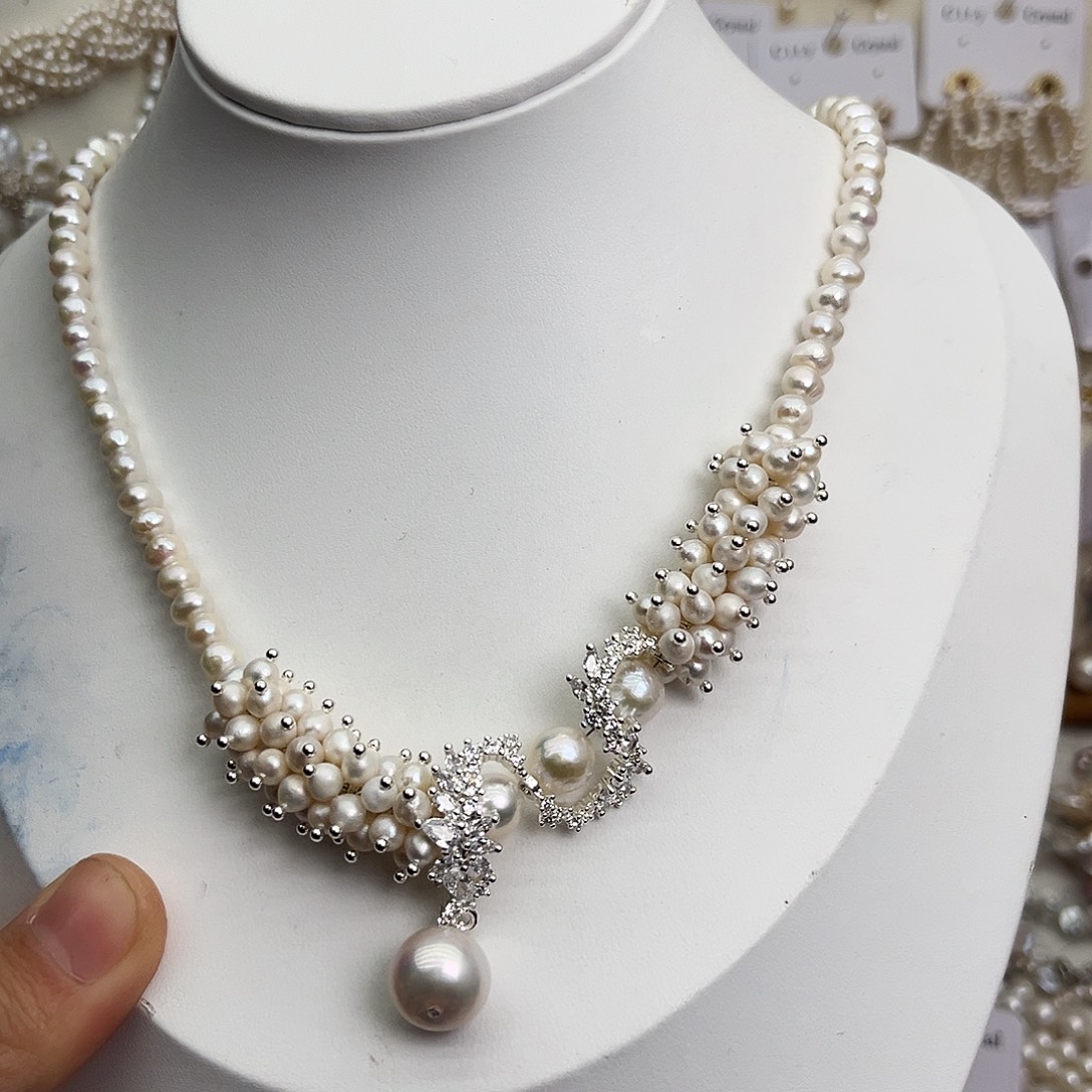 未镶嵌淡水珍珠颈饰