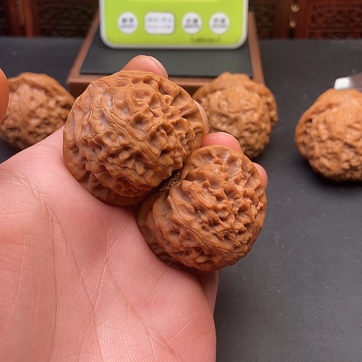 文玩核桃吊坠文玩核桃