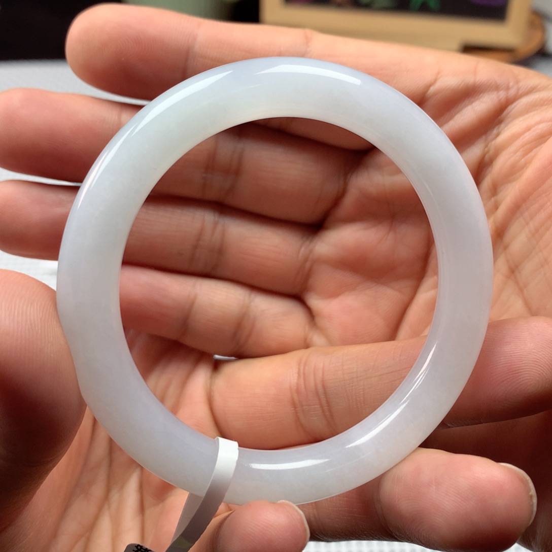 翡翠手镯未镶嵌1号