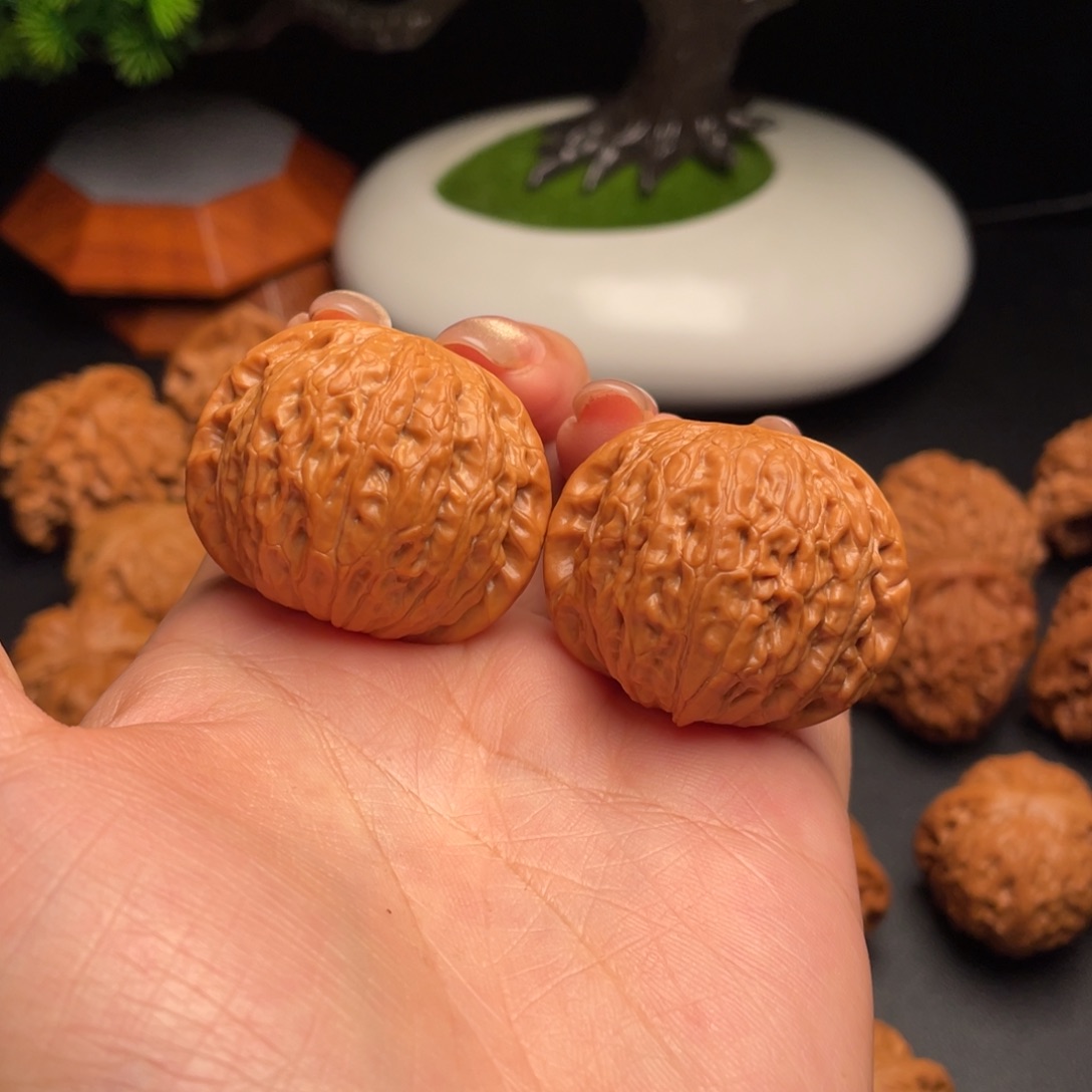 文玩核桃吊坠铁锤39