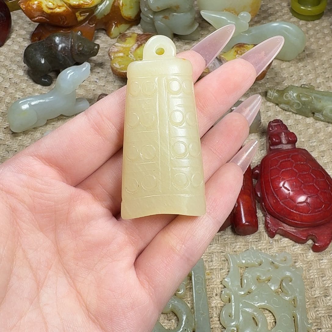 白玉菩提吊坠挂件