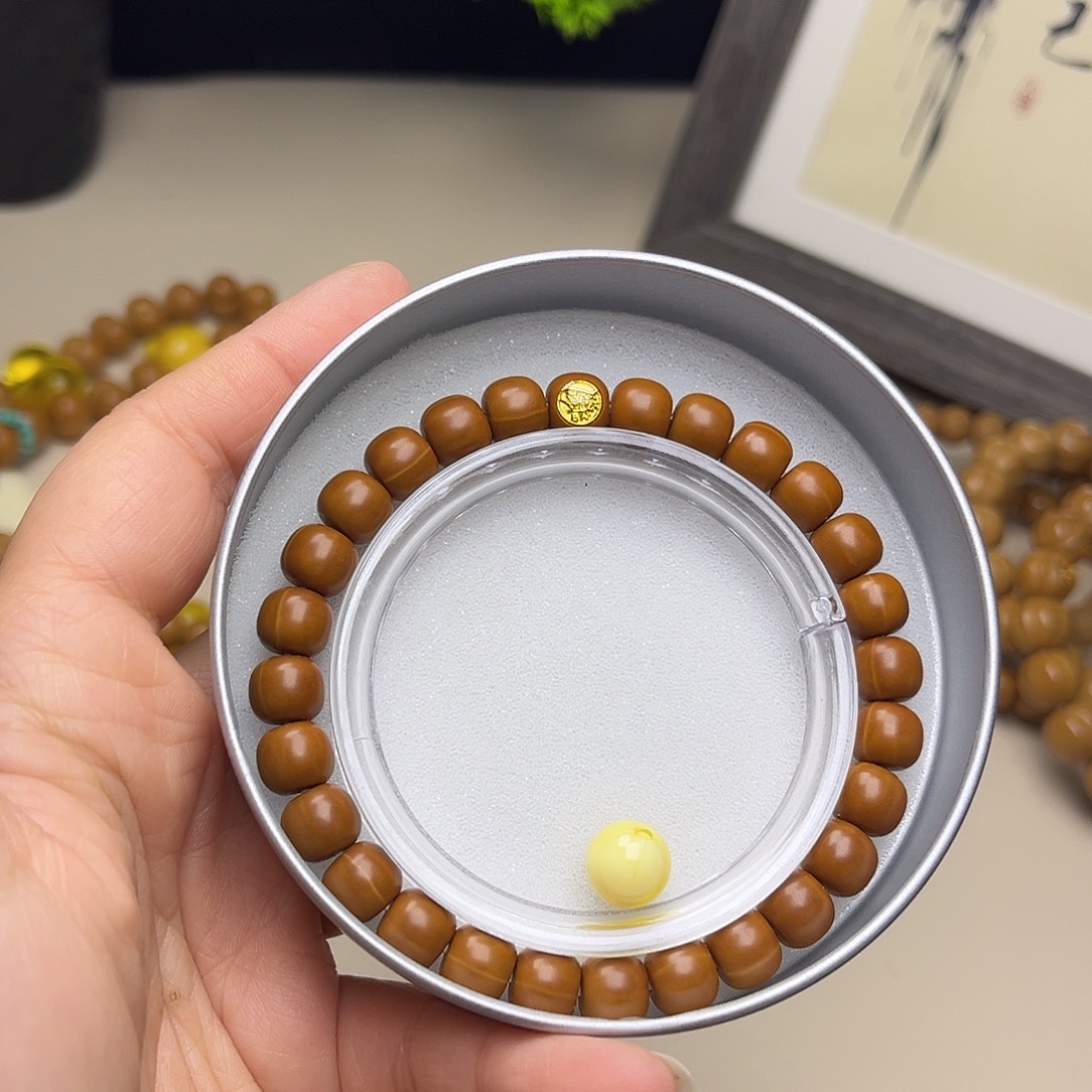 猴头核桃手串老邢8.6左右