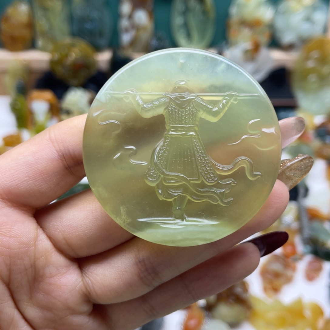 蛇纹石玉吊坠(不含链)未镶嵌