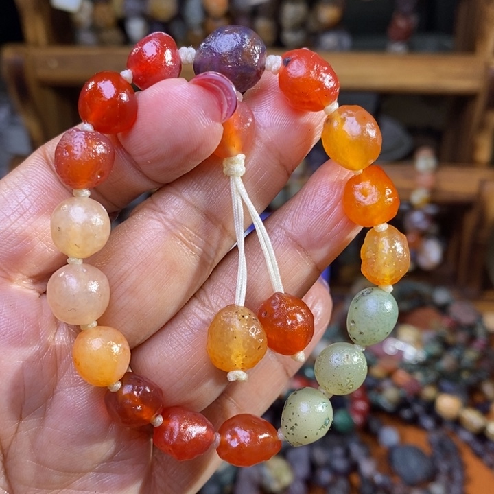 玛瑙/玉髓珠宝半成品未镶嵌圣*。