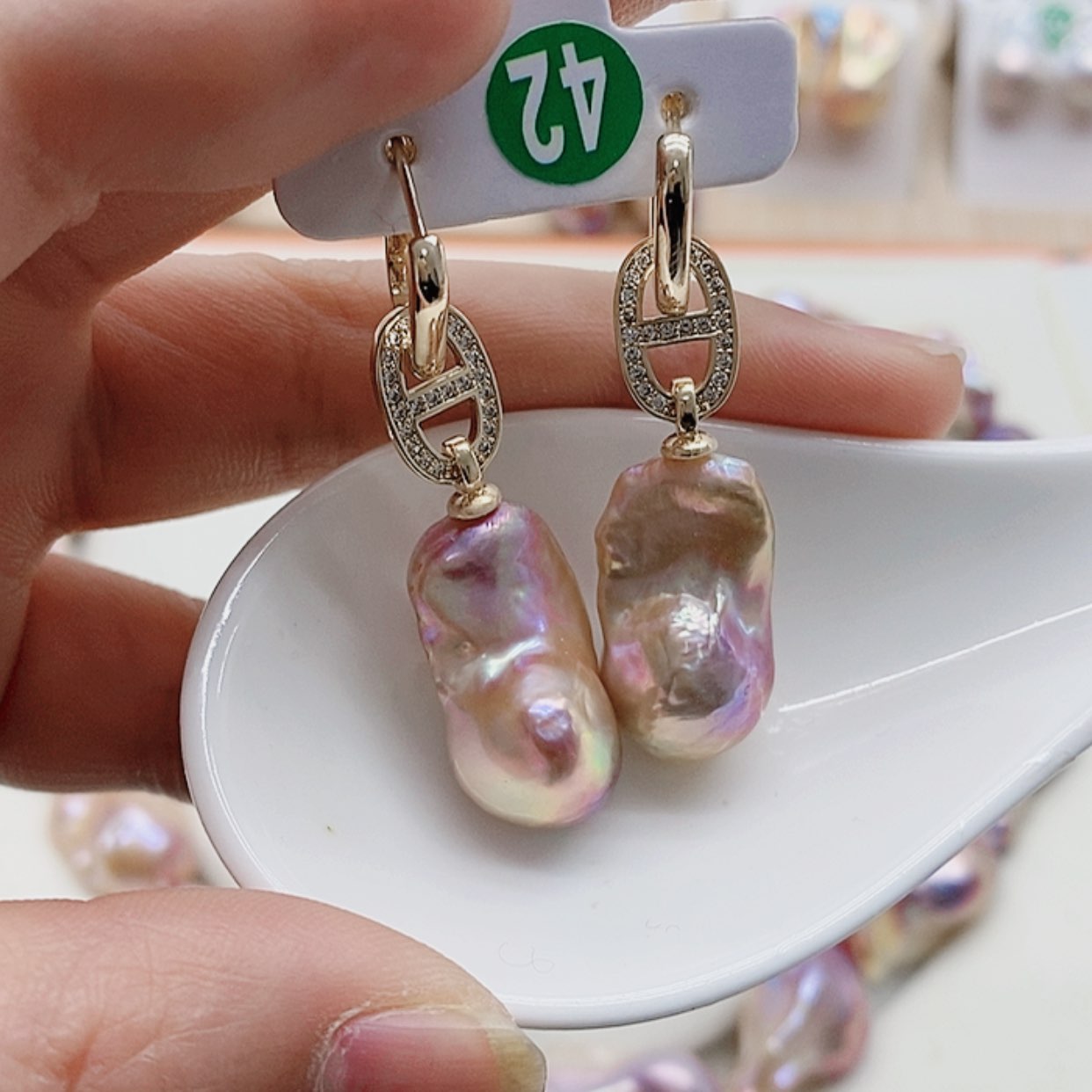 【闪购商品】银S925镶嵌淡水珍珠耳饰