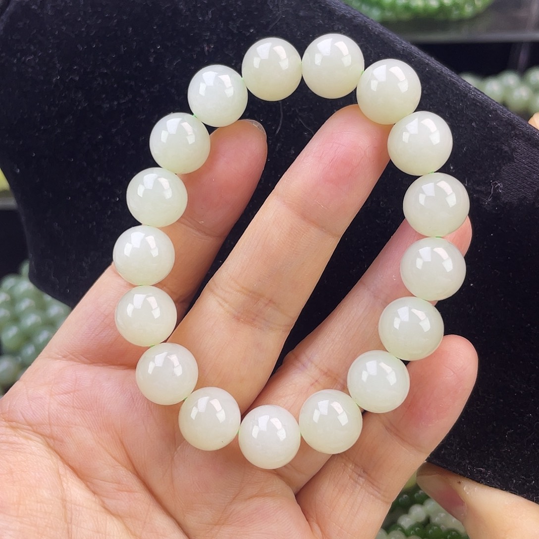 和田玉未镶嵌手链