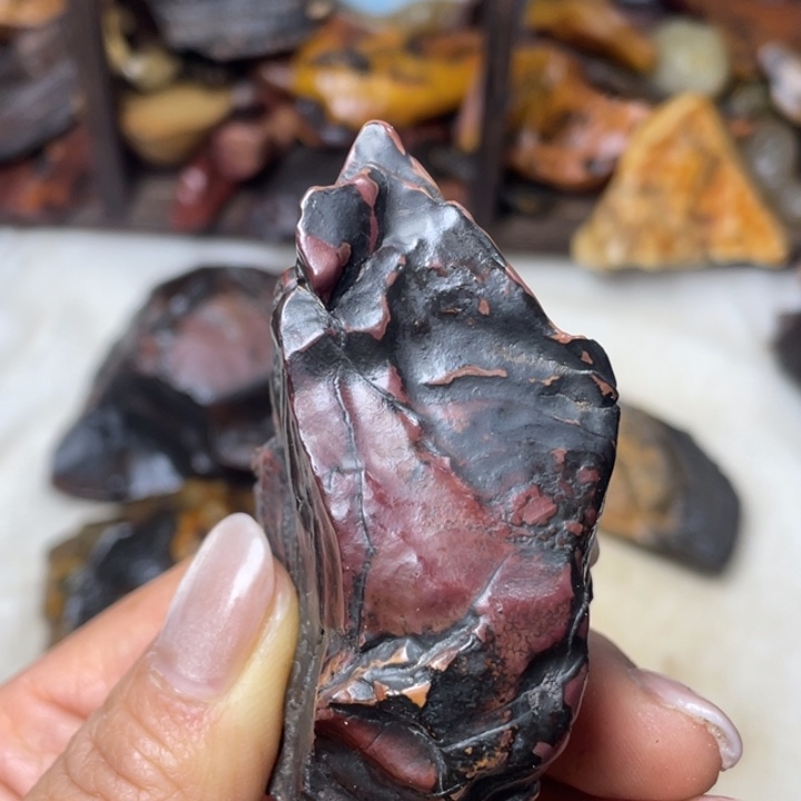 轻***.石材戈壁牧民美石原石