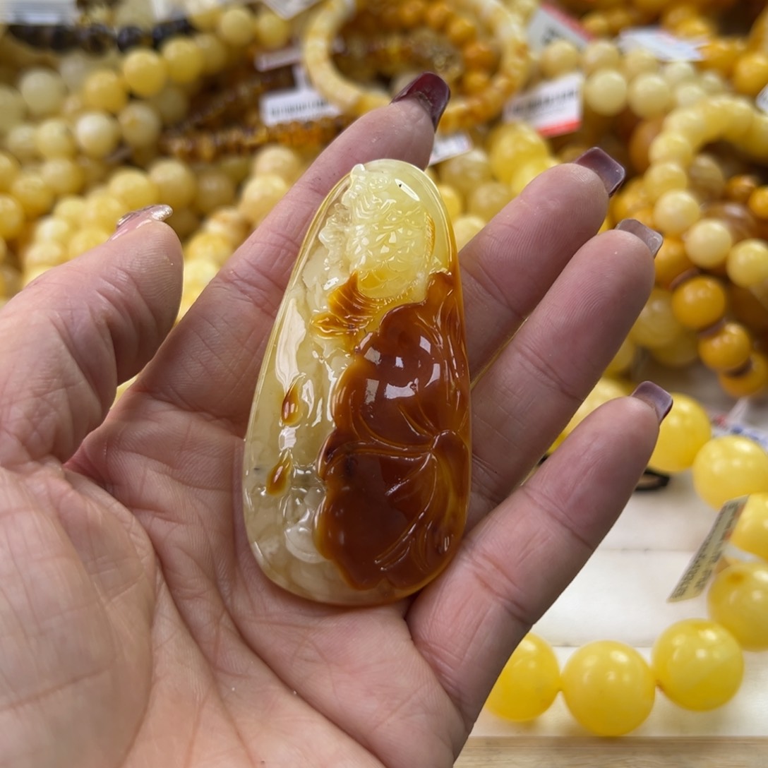 琥珀珠宝奇石未镶嵌