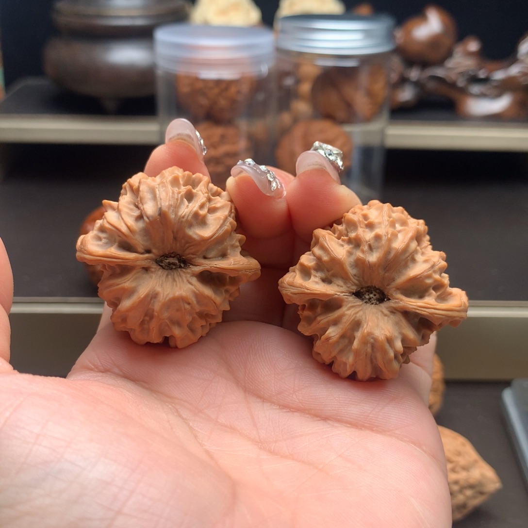 吊坠文玩核桃龙门涧