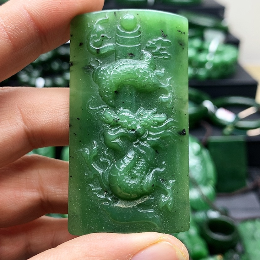 【闪购商品】和田玉（碧玉）颈饰未镶嵌