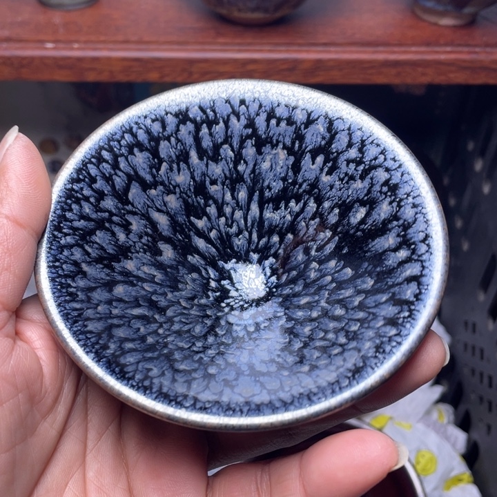 茶盏我在看电影了