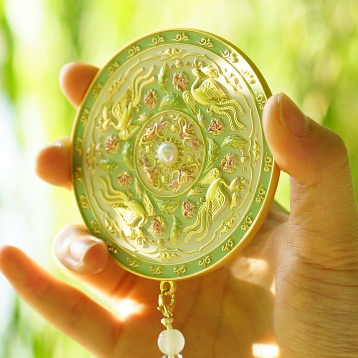 辽博四凤衔春驻颜镜文化创意随身镜子