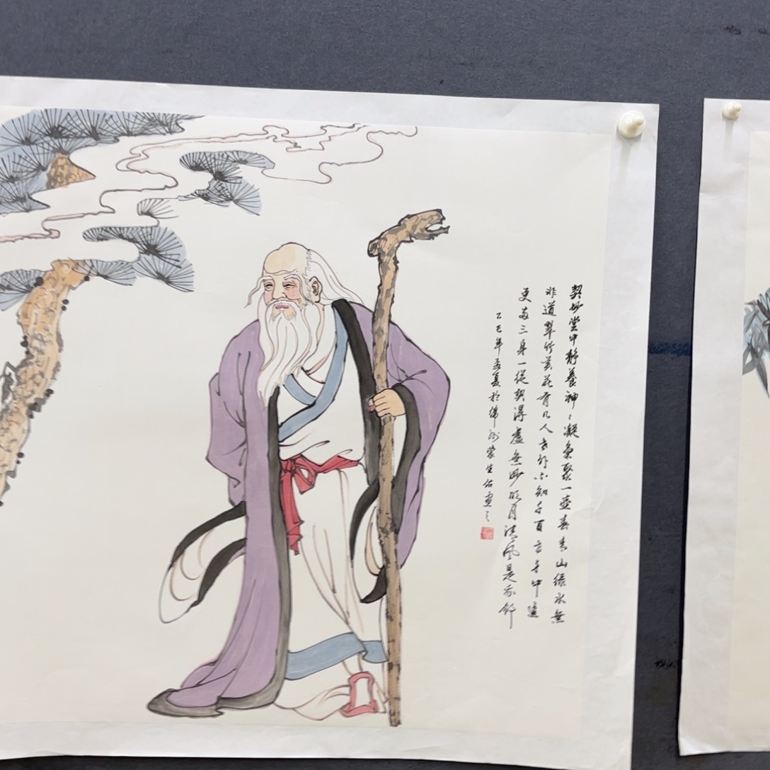 清***月国画卡纸是一个人在